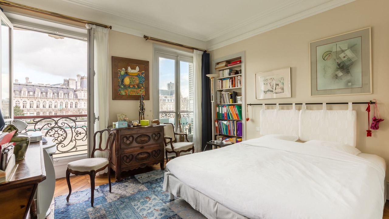 Photo of Bedroom in Notre Dame