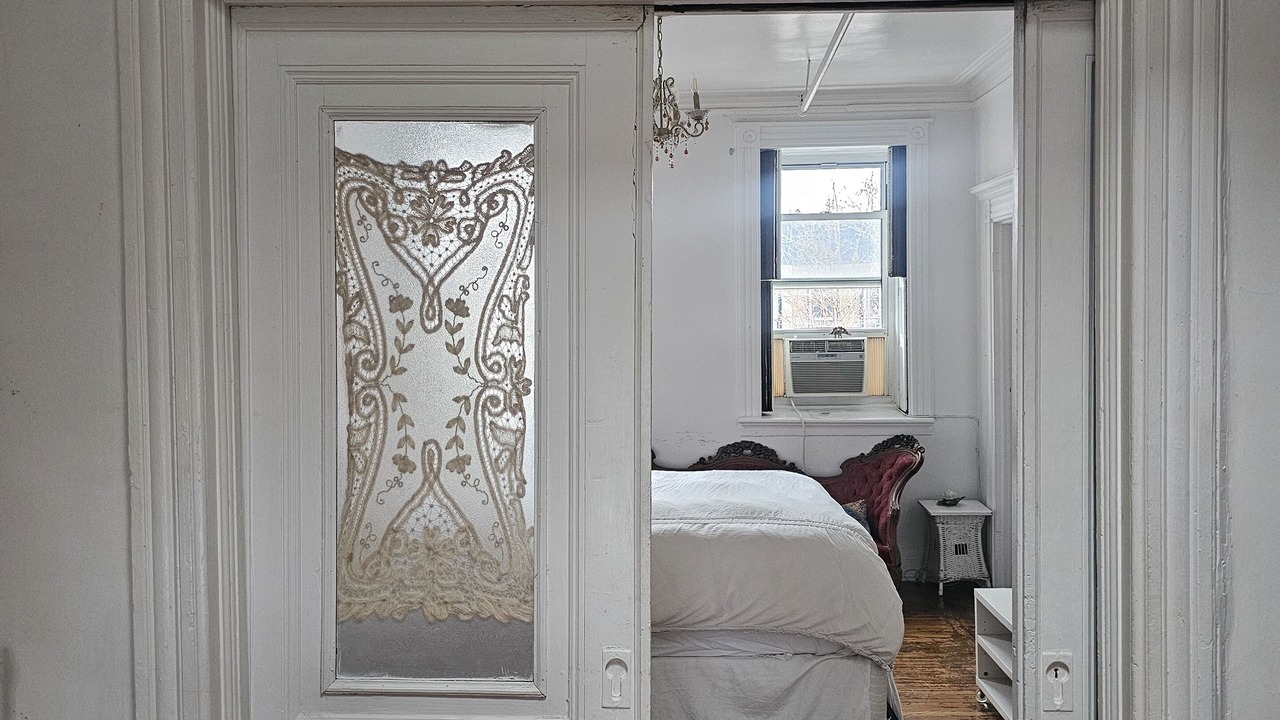 Photo of Bedroom in Bedford-Stuyvesant