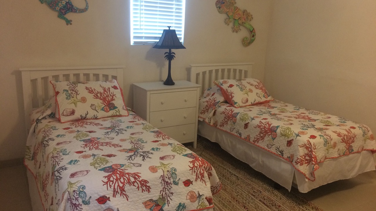 Photo of Bedroom in North Palmetto Point