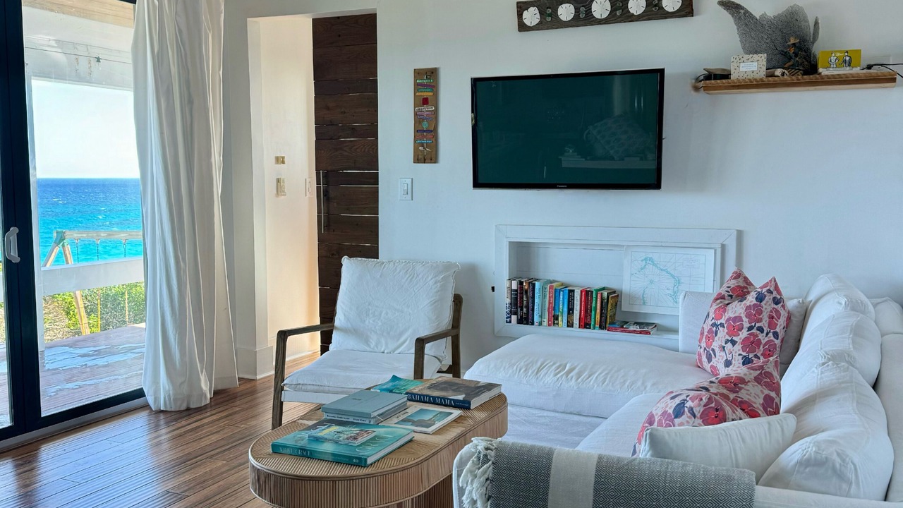 Photo of Livingroom in Rainbow Bay