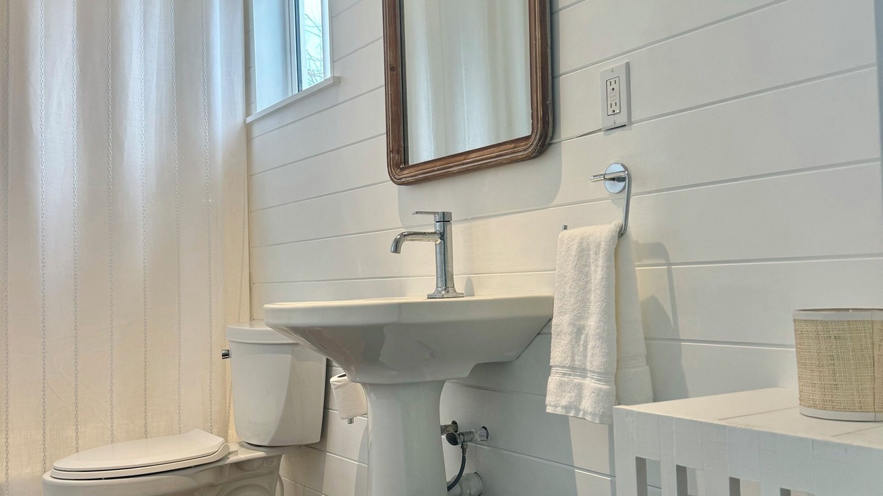 Photo of Bathroom in Rainbow Bay