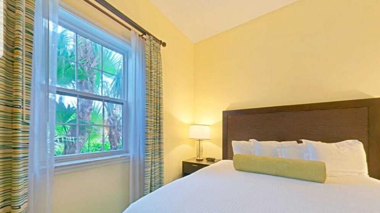 Photo of Bedroom in Nassau