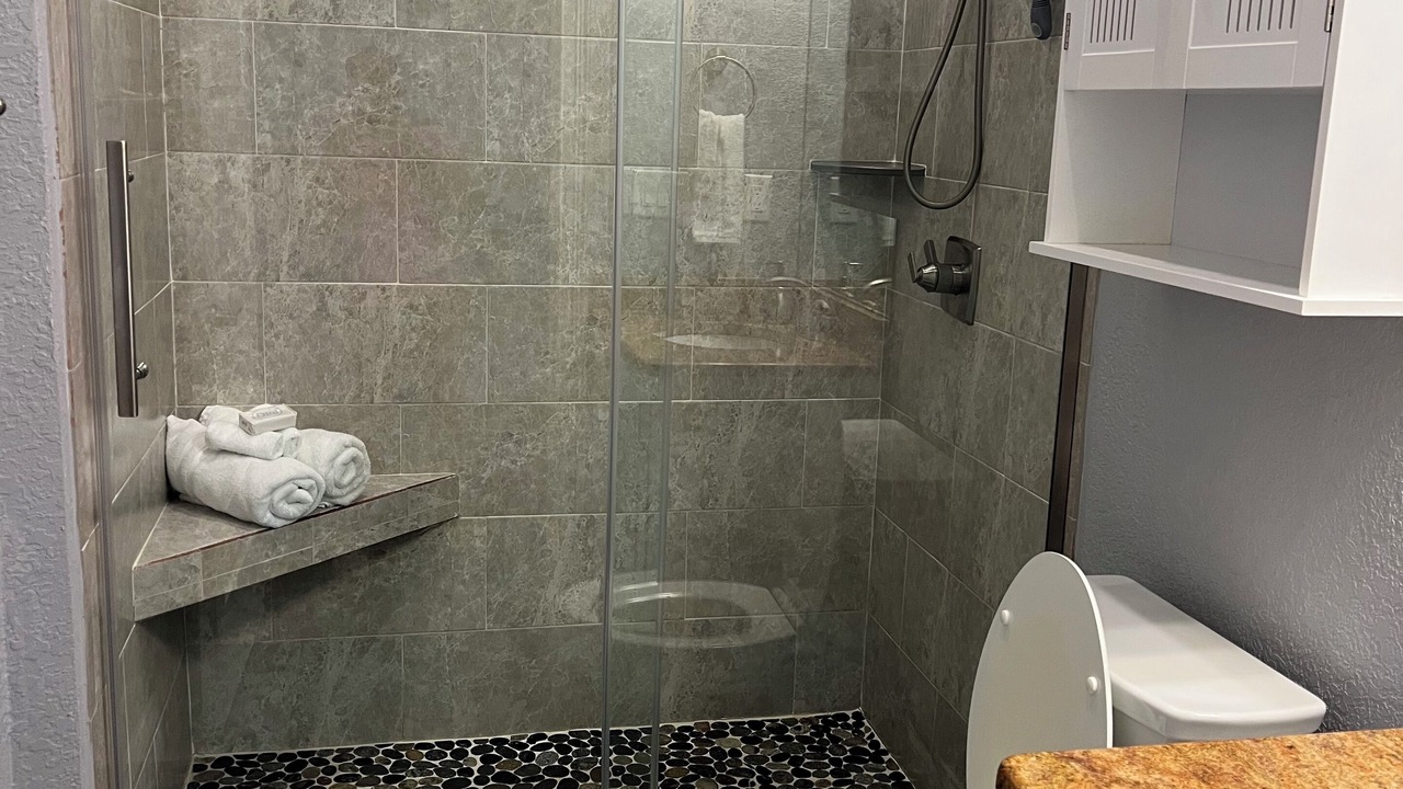 Photo of Bathroom in Green Turtle Estates