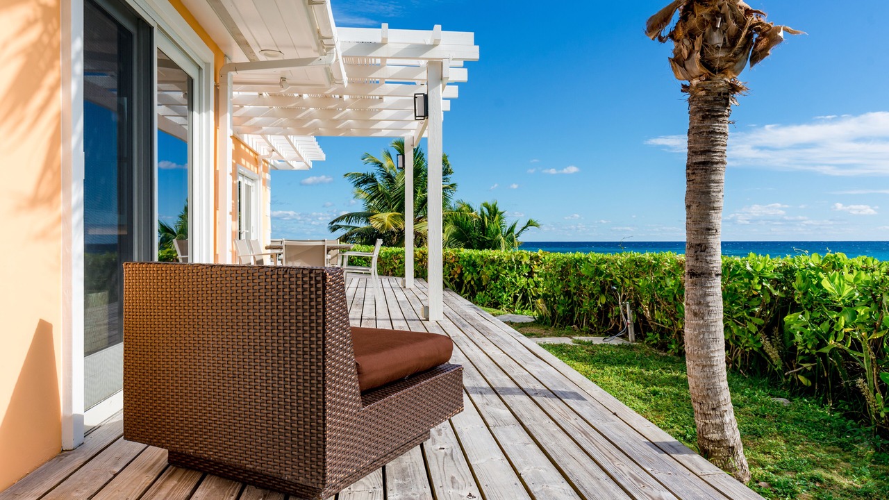Photo of Patio Balcony in Dunmore Town