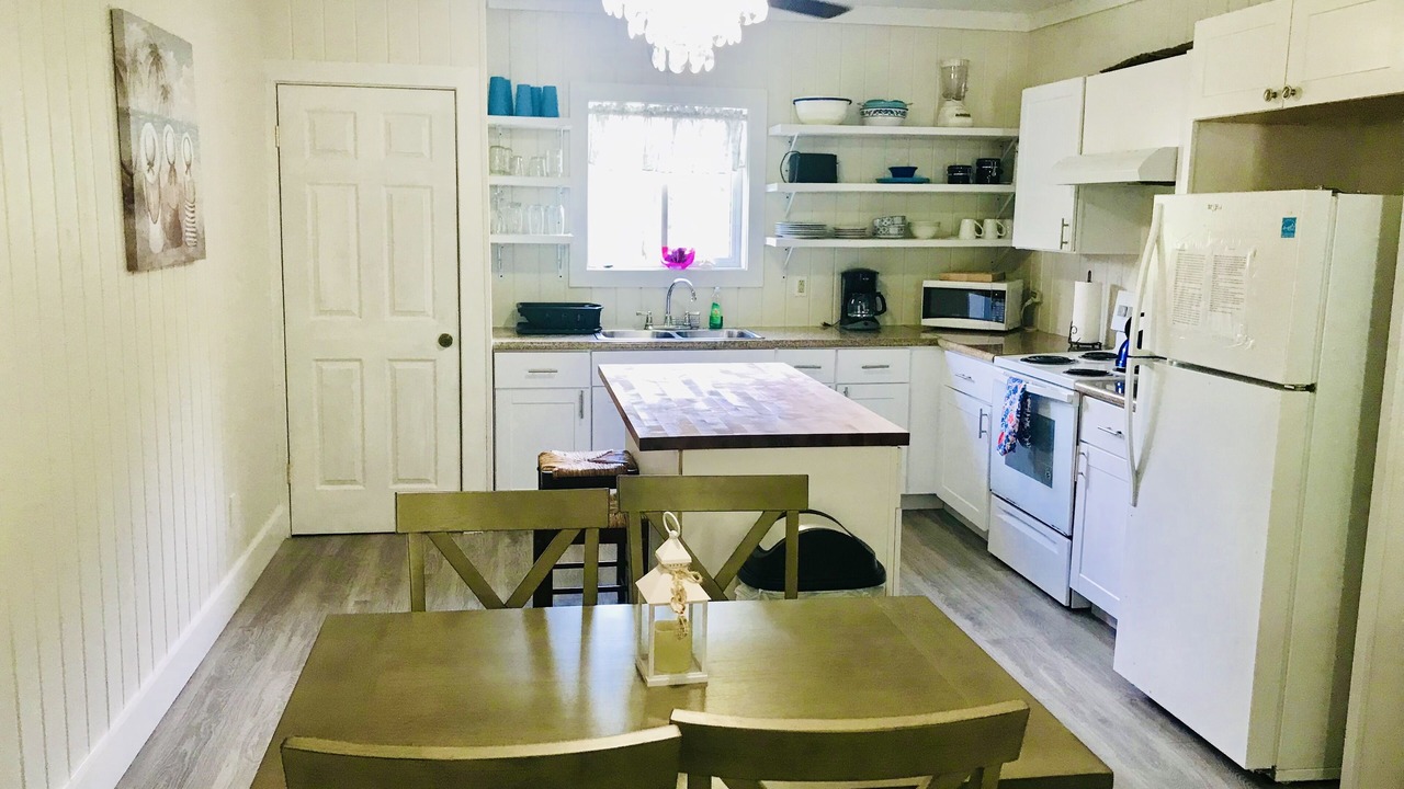 Photo of Kitchen in Rainbow Bay