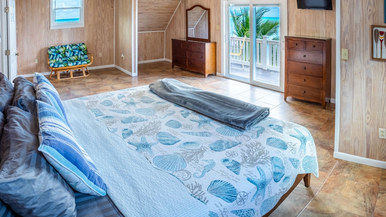 Photo of Bedroom in Spanish Wells