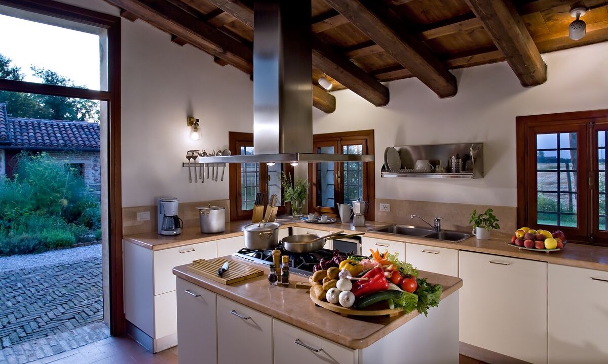 Photo of Kitchen in Rovolon