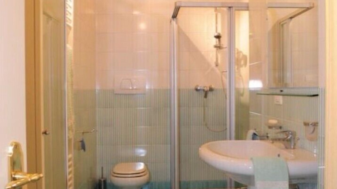 Photo of Bathroom in Lazise Old Town