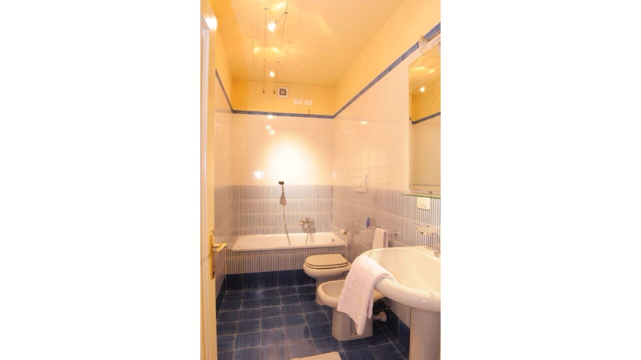 Photo of Bathroom in Lazise Old Town