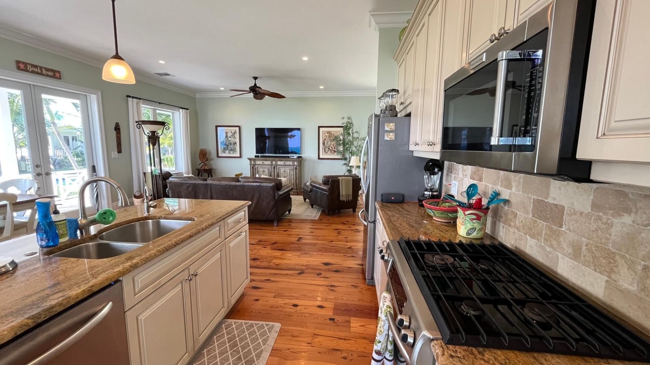 Photo of Kitchen in Treasure Cay