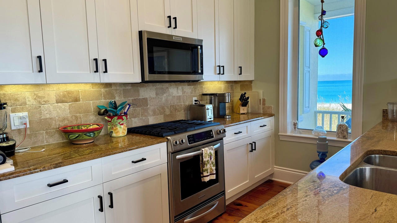 Photo of Kitchen in Treasure Cay