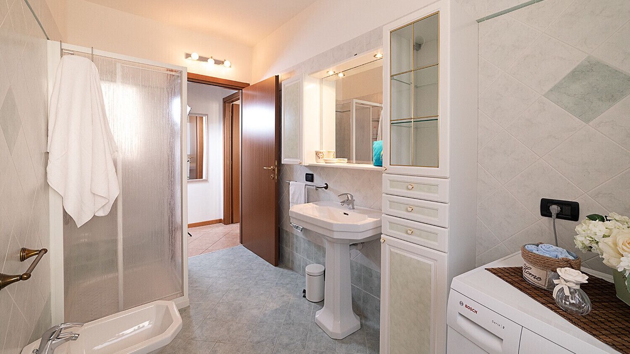 Photo of Bathroom in Pacengo