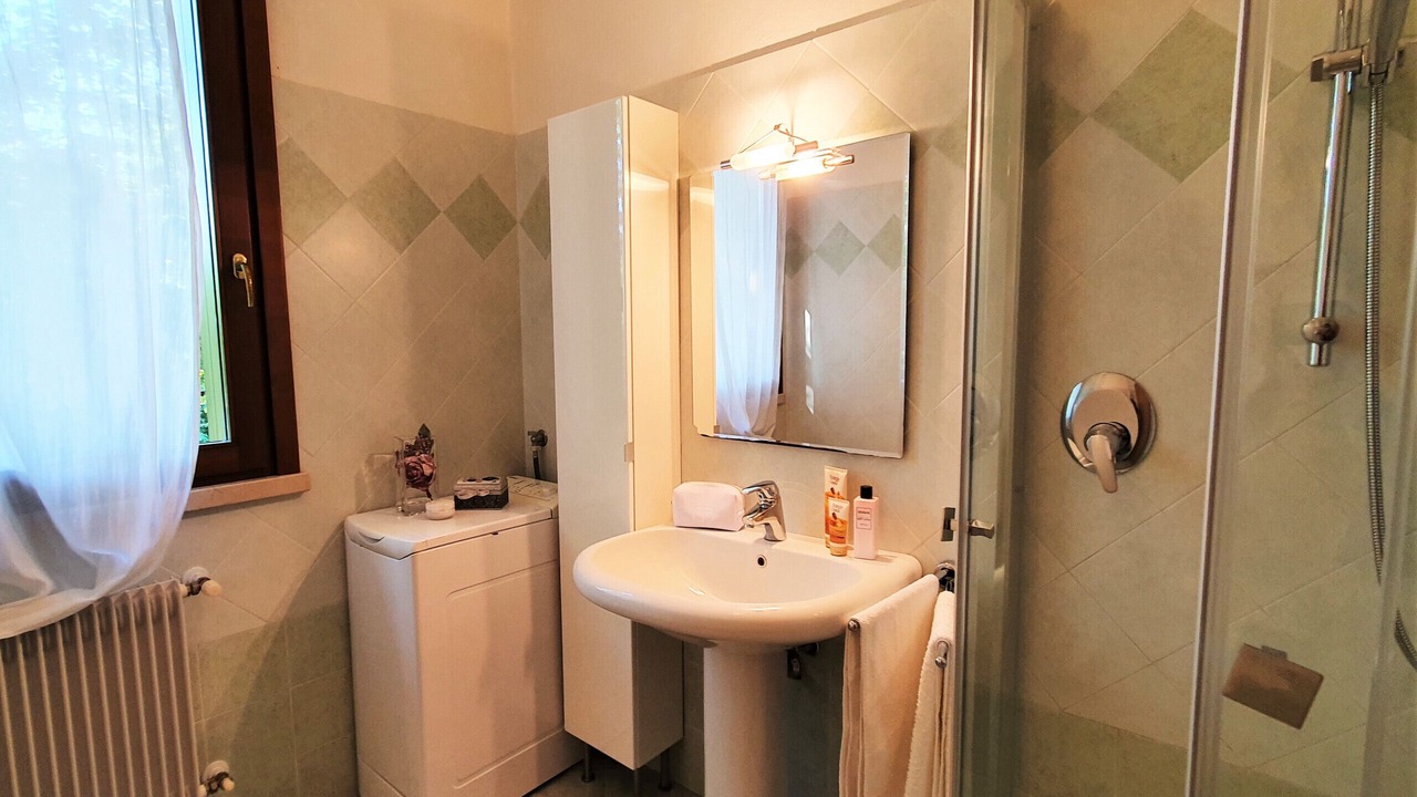 Photo of Bathroom in Pacengo