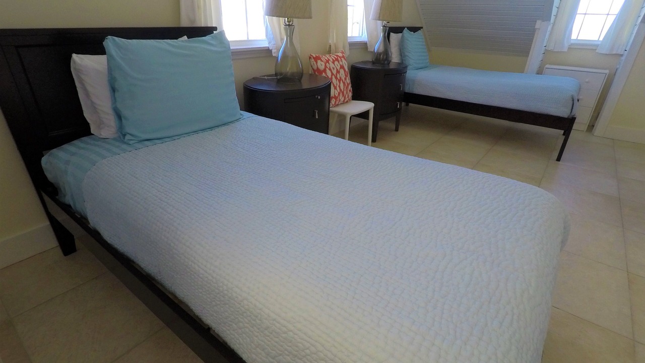 Photo of Bedroom in Staniel Cay