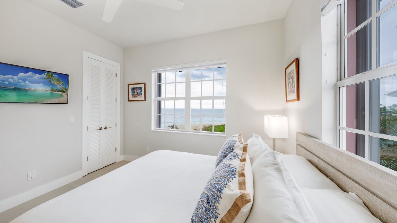 Photo of Bedroom in Treasure Cay