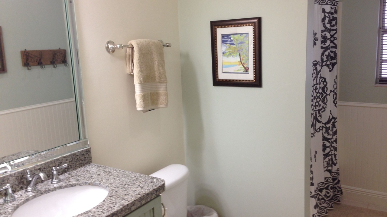 Photo of Bathroom in Bahama Reef