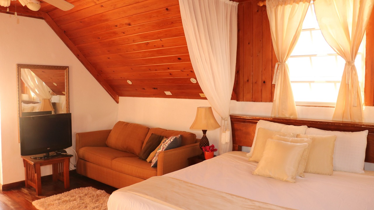 Photo of Bedroom in Governor's Harbour