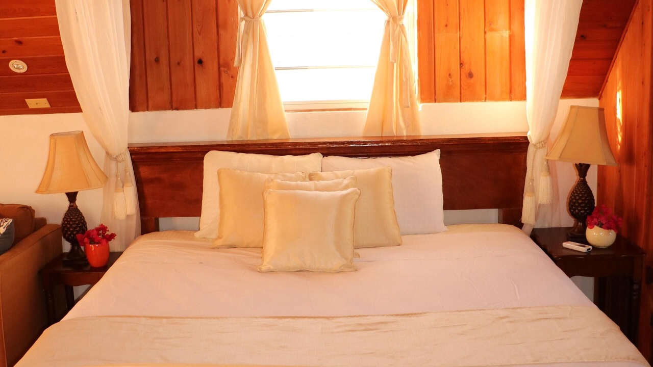 Photo of Bedroom in Governor's Harbour