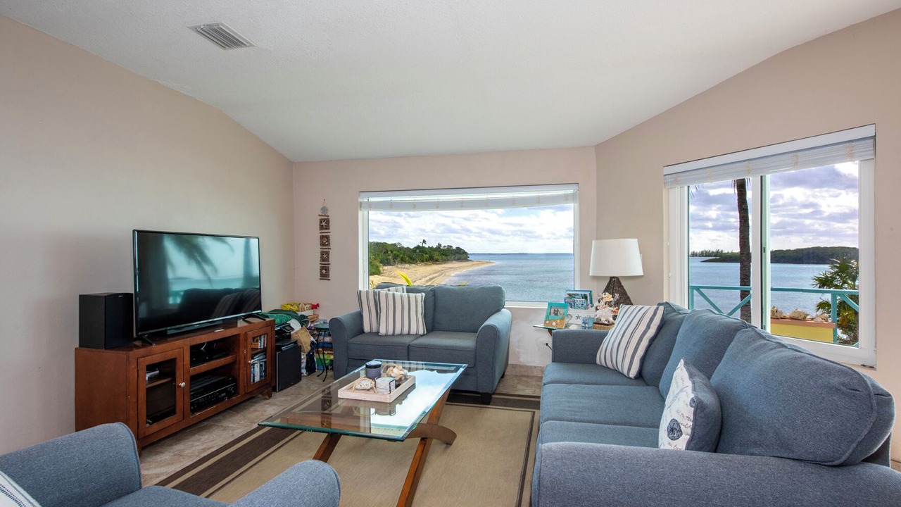 Photo of Bedroom in South Palmetto Point