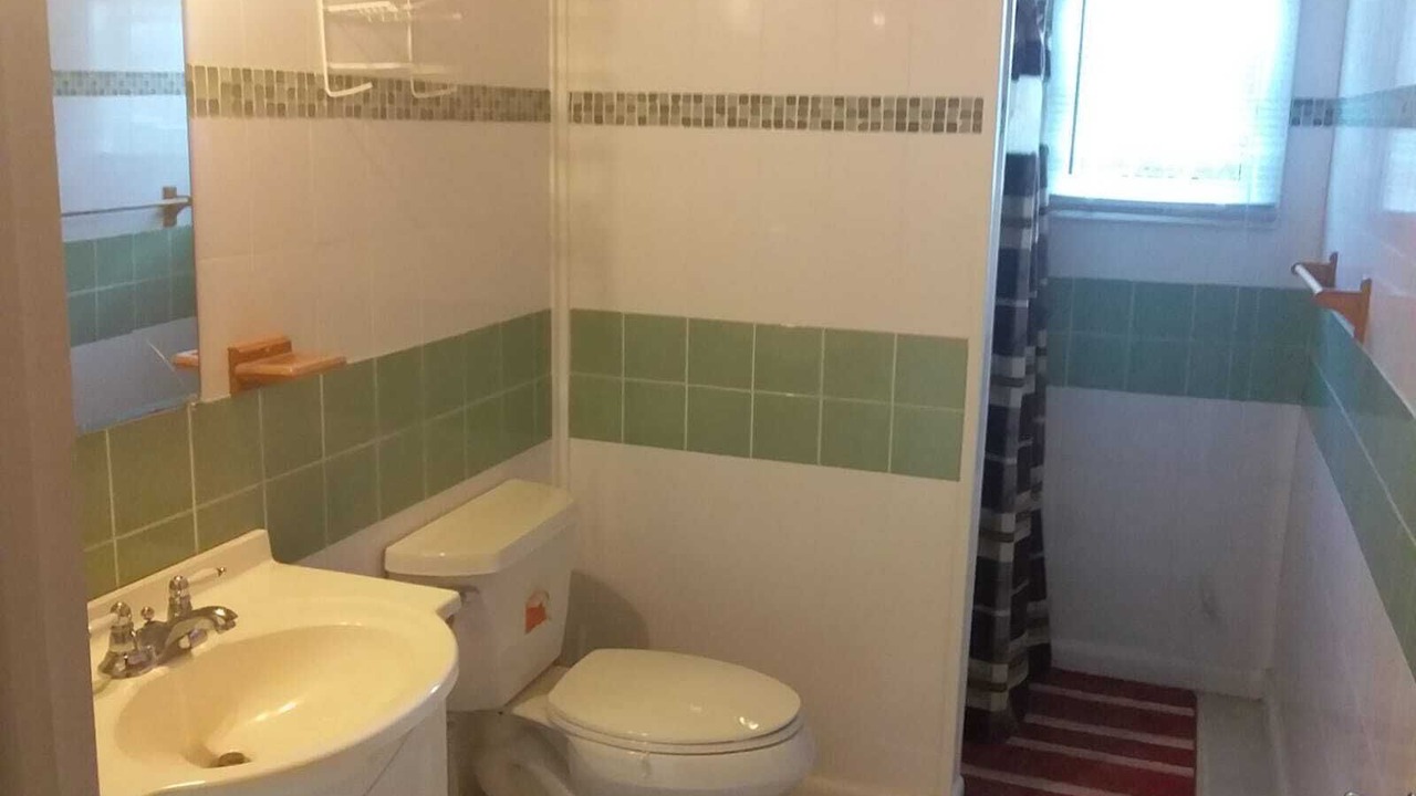 Photo of Bathroom in Little Harbour