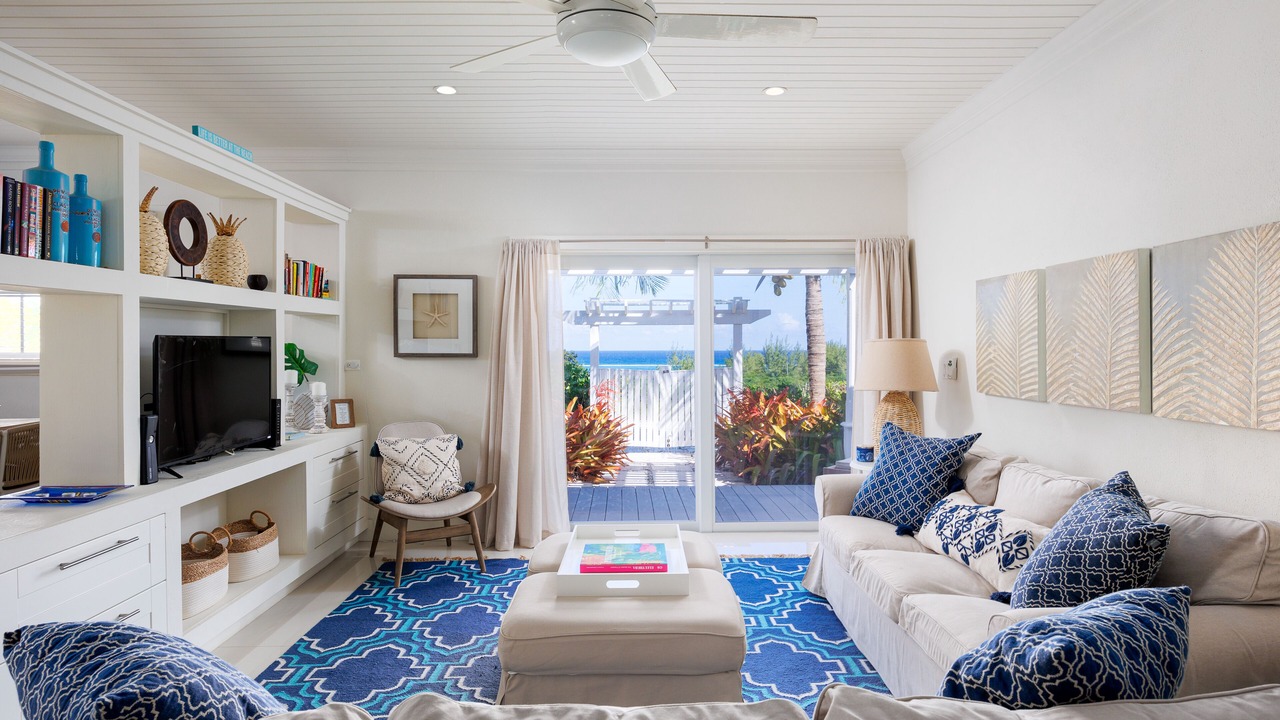 Photo of Bedroom in Governor's Harbour