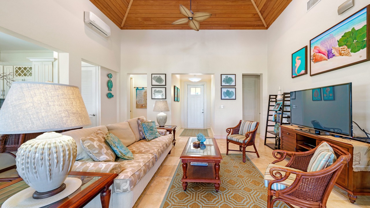 Photo of Livingroom in Jimmy Hill