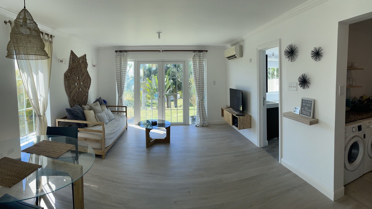 Photo of Bedroom in Orange Bay
