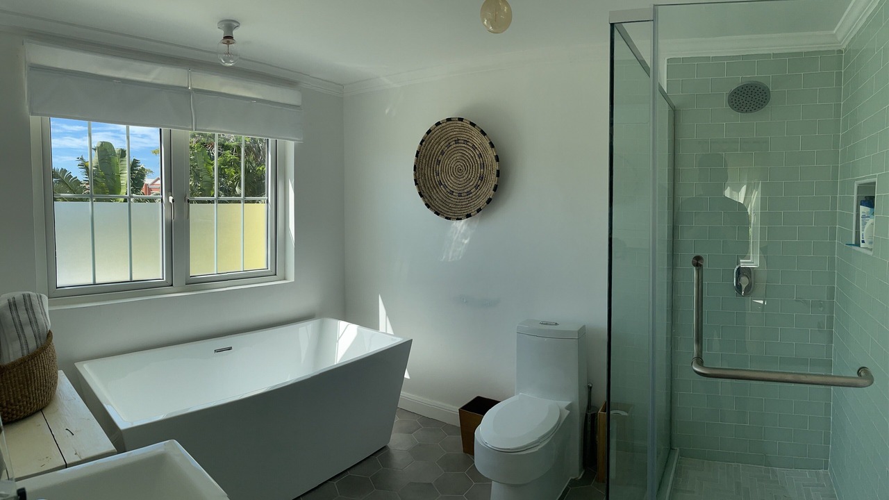 Photo of Bathroom in Orange Bay
