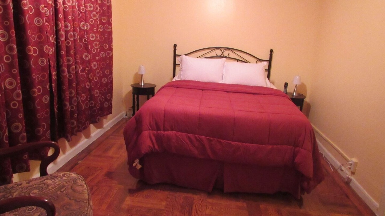 Photo of Bedroom in East New York