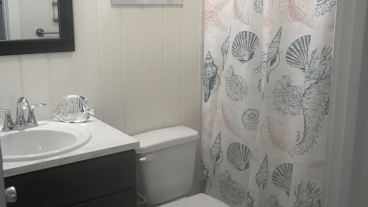 Photo of Bathroom in Rainbow Bay