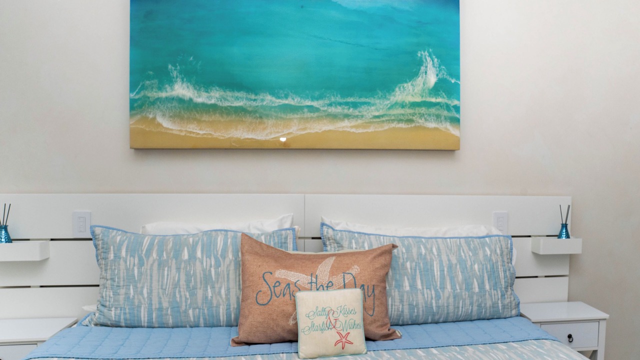 Photo of Bedroom in Treasure Cay