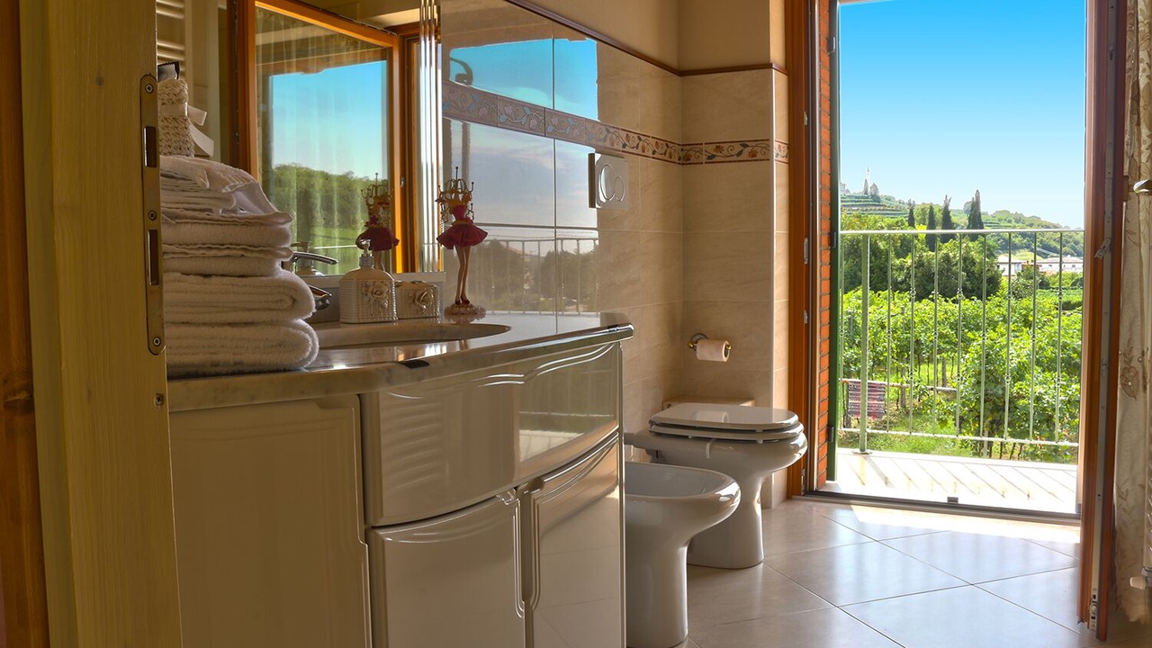 Photo of Bathroom in Negrar