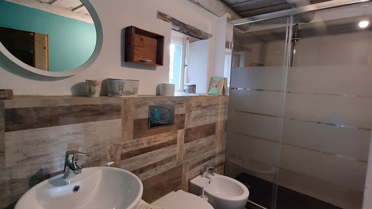 Photo of Bathroom in Negrar