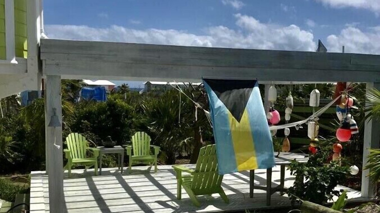 Photo of Patio Balcony in Hope Town