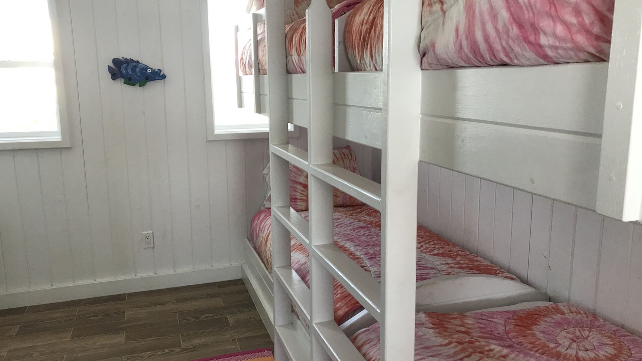 Photo of Bedroom in Hope Town