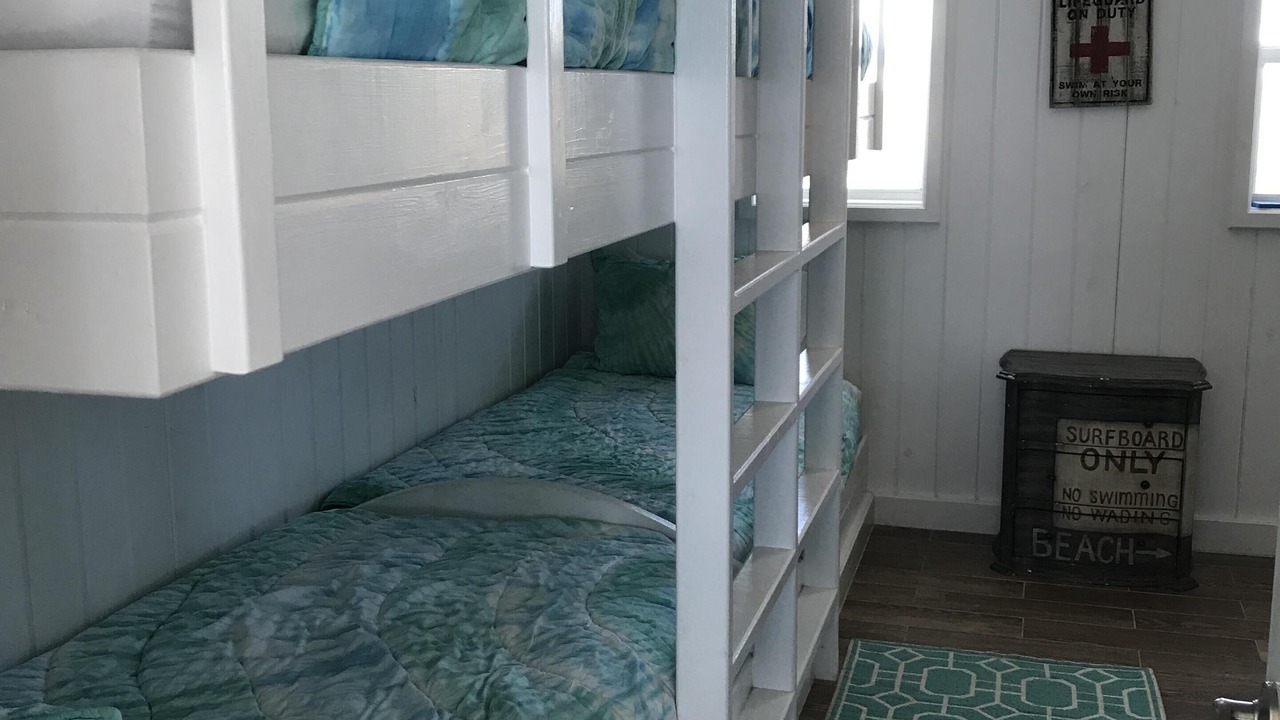 Photo of Bedroom in Hope Town