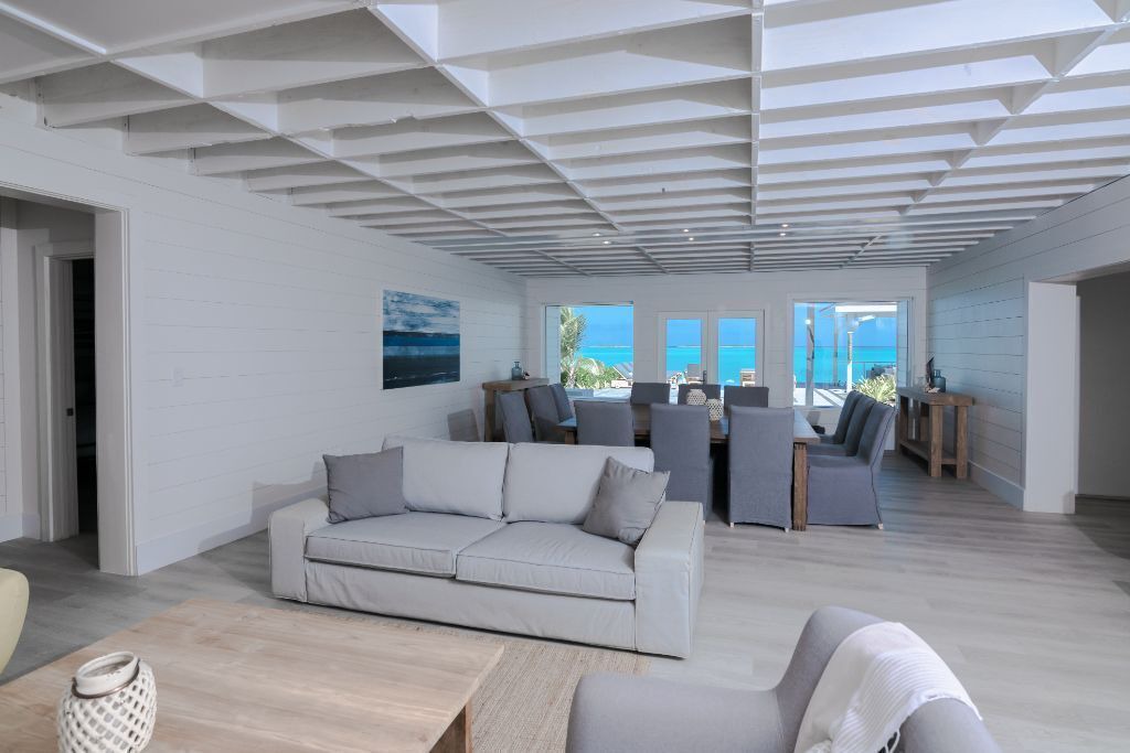 Photo of Bedroom in Tar Bay