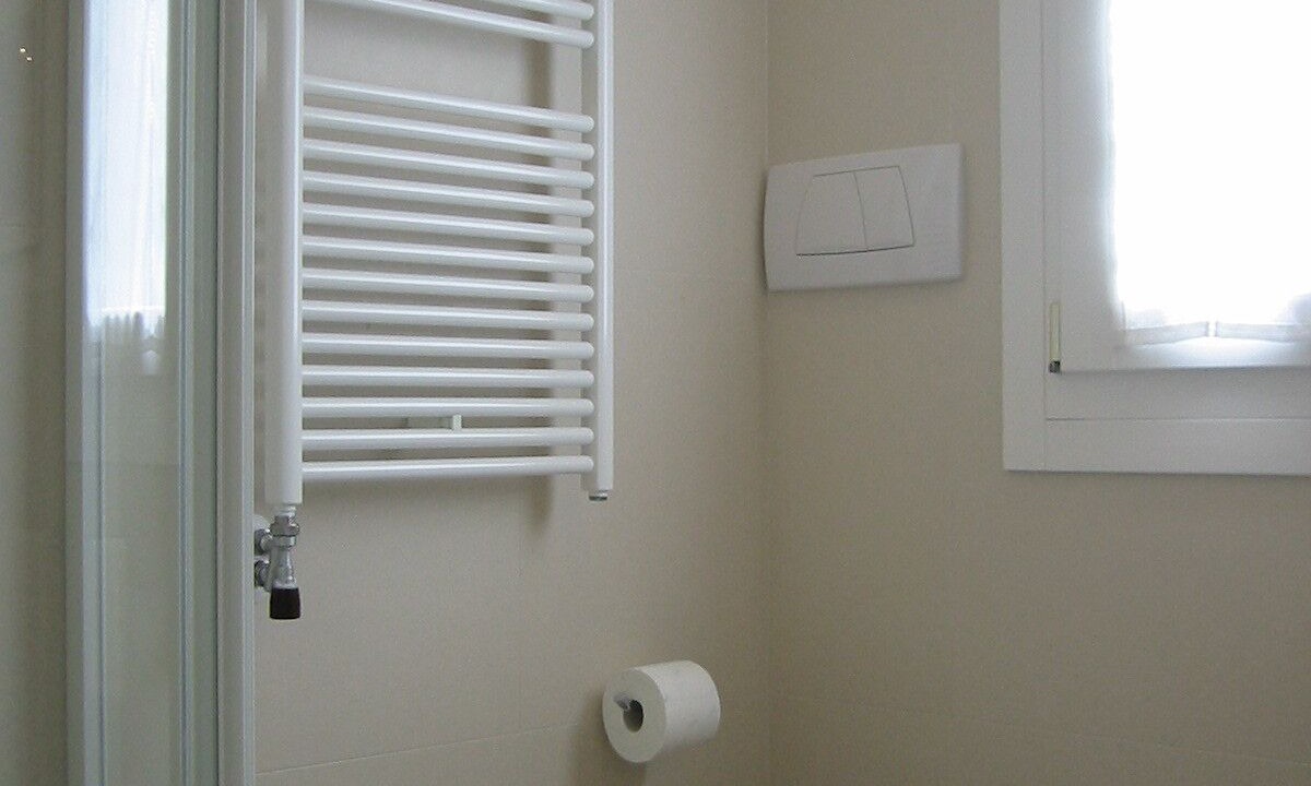 Photo of Bathroom in Castegnero