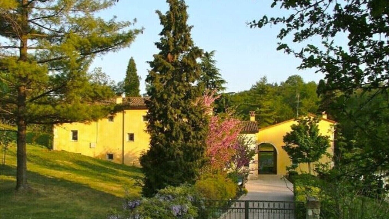 Photo of Outdoor in Castegnero
