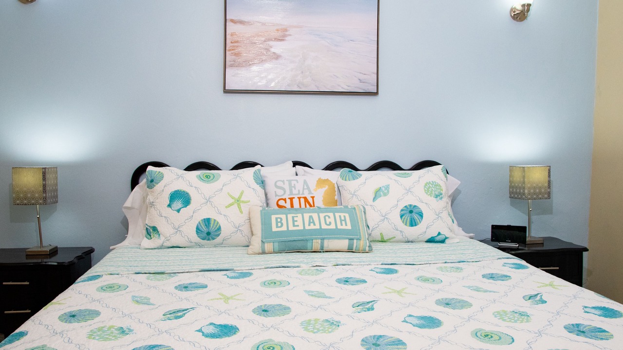 Photo of Bedroom in Crane corner