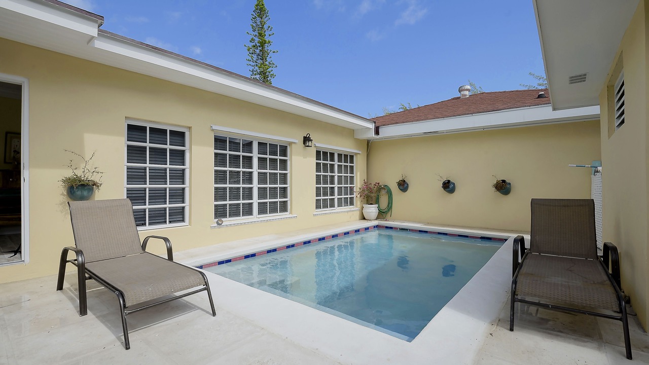 Photo of Outdoor in Paradise Island