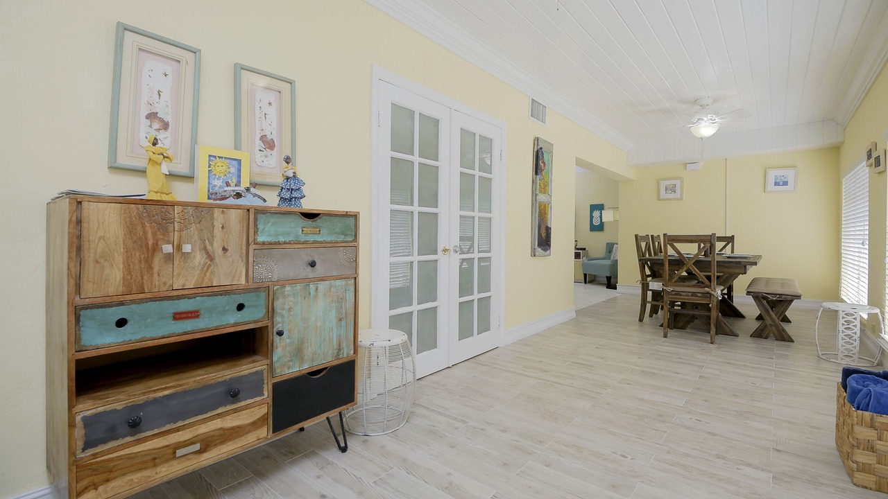 Photo of Livingroom in Paradise Island