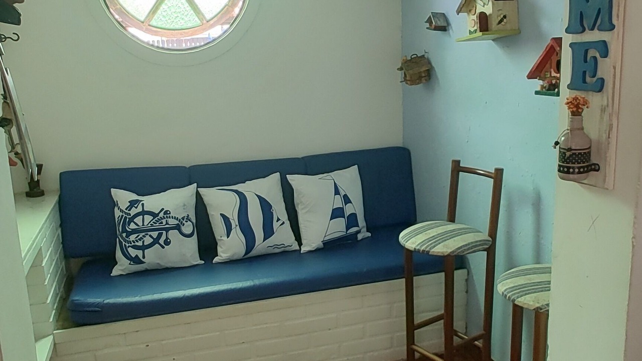 Photo of Livingroom in Pero