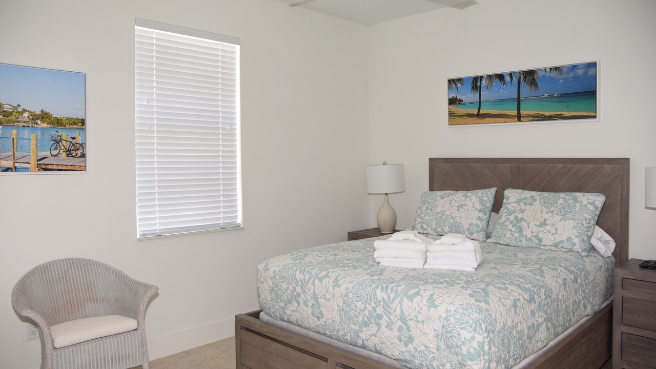 Photo of Bedroom in Treasure Cay