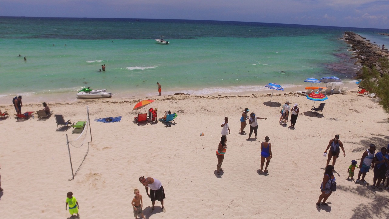 Photo of Others in Bahamas Terrace