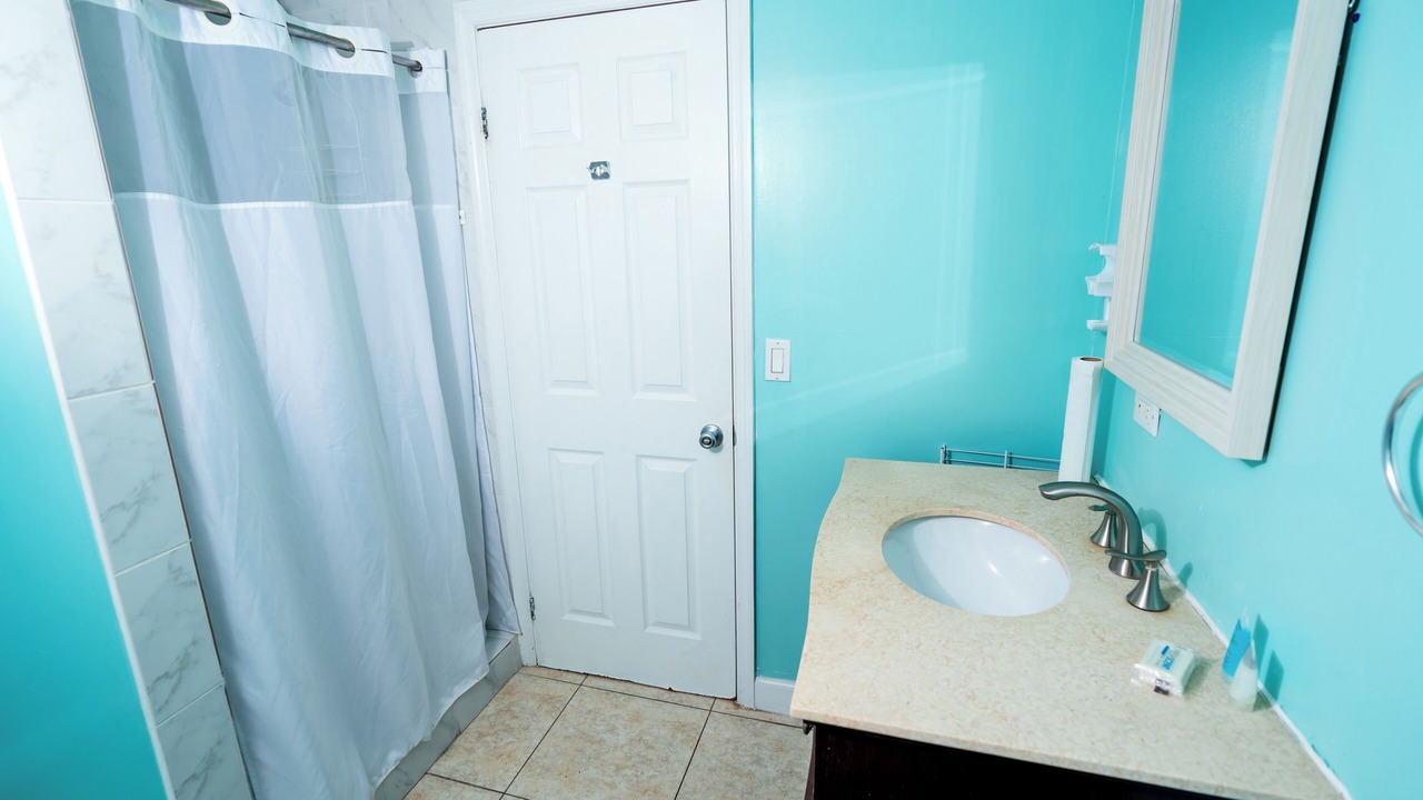 Photo of Bathroom in Spanish Wells