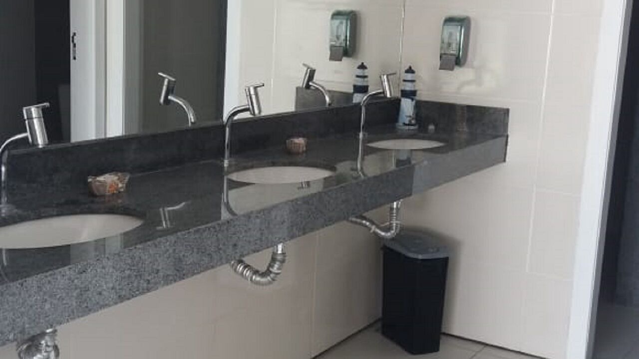 Photo of Bathroom in Pero