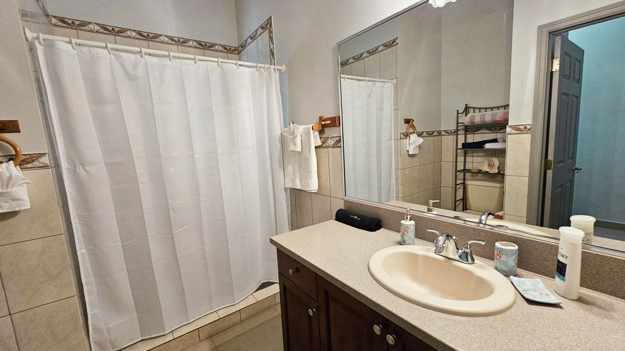 Photo of Bathroom in Leeward Settlement