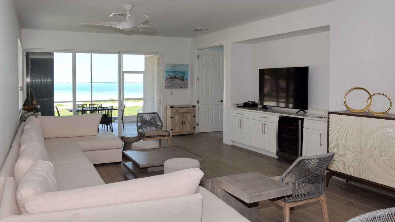Photo of Livingroom in Treasure Cay