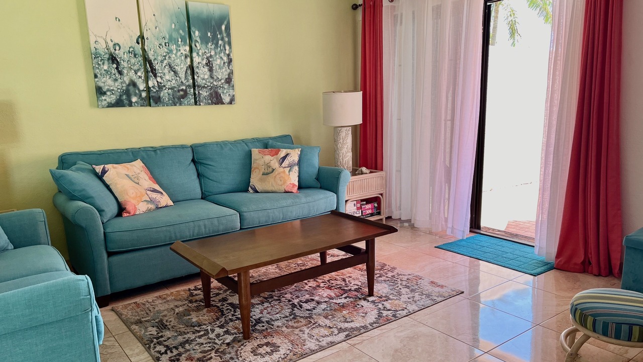 Photo of Livingroom in Williams Town